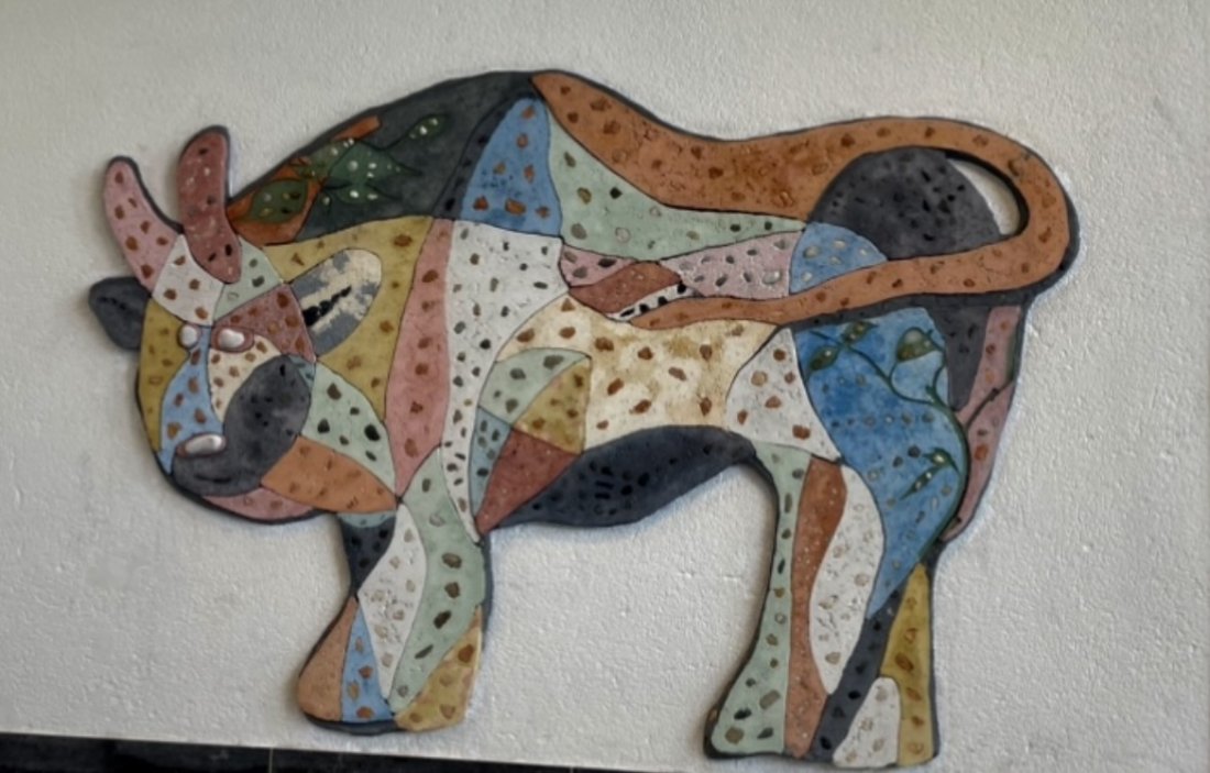 Ingang Madridweg betontegels mineraal pigment halfedelsteen